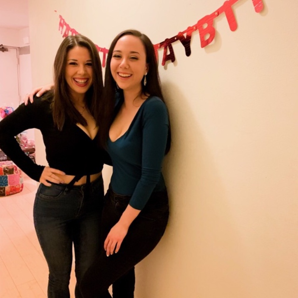 Meet your Posher, Hayley